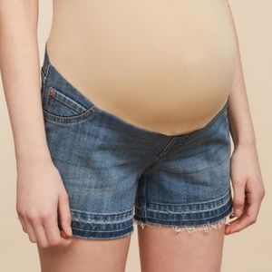 MiMi Secret Fit Belly Destructed Maternity Shorts